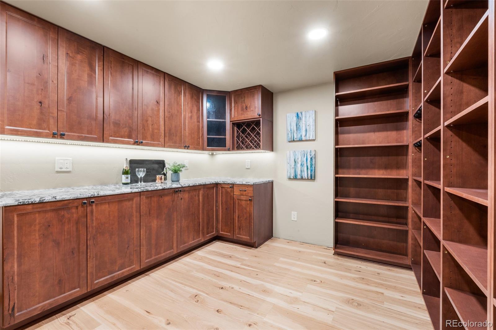 MLS Image #35 for 1485  gore circle,larkspur, Colorado