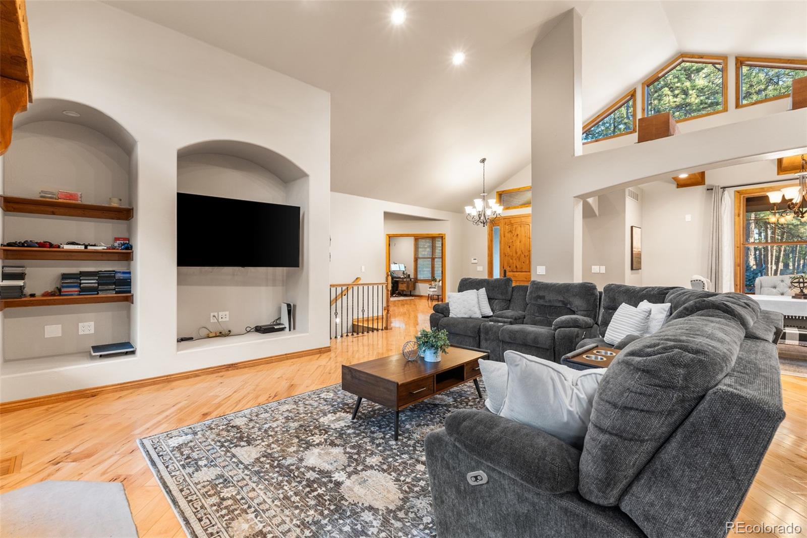 MLS Image #9 for 1485  gore circle,larkspur, Colorado