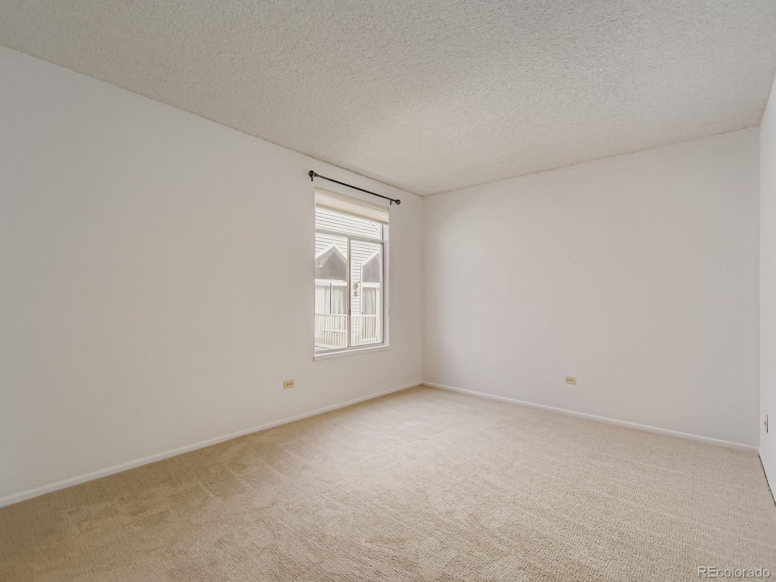 MLS Image #15 for 3323 s monaco street,denver, Colorado