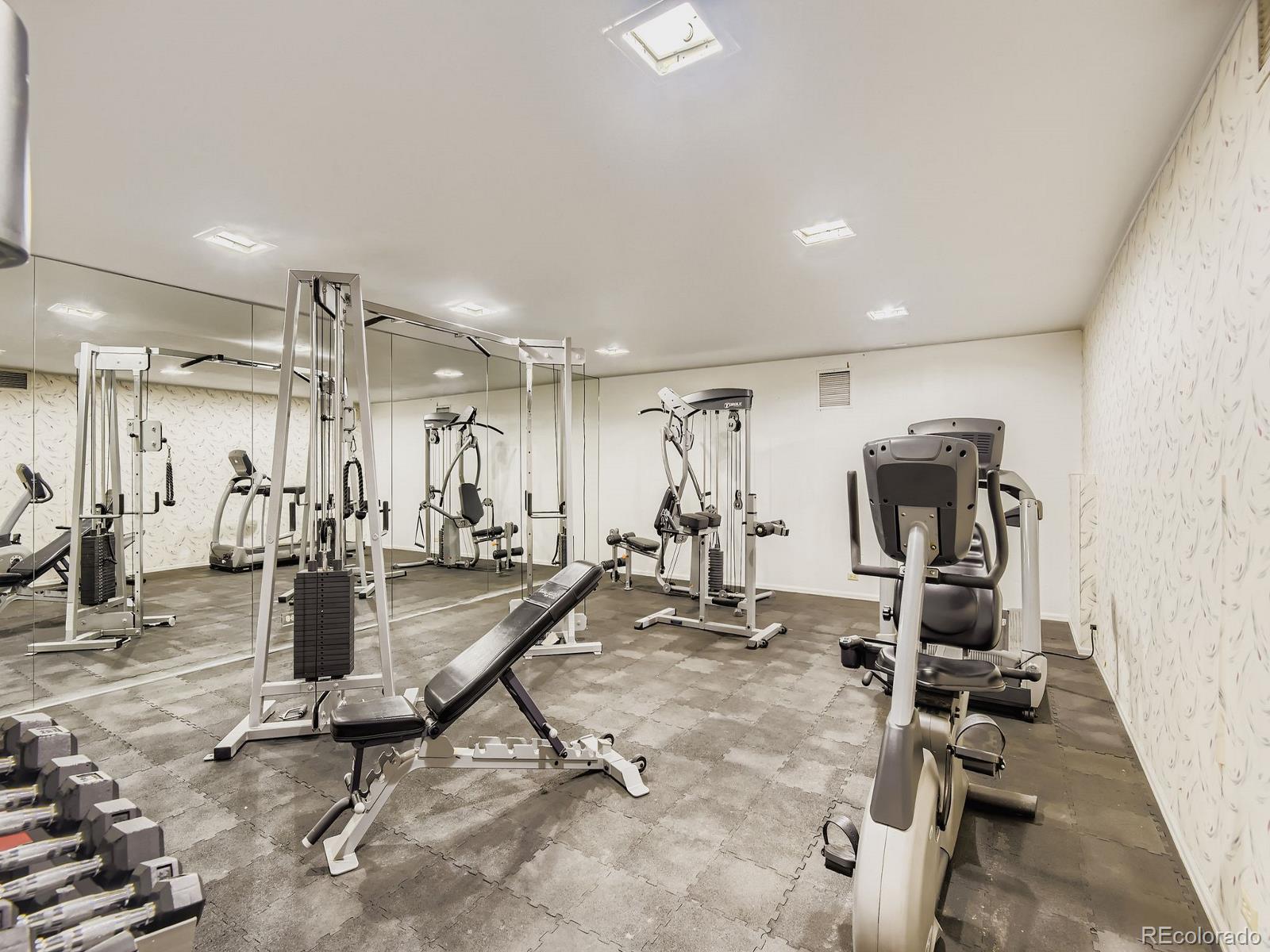 MLS Image #24 for 3323 s monaco street,denver, Colorado