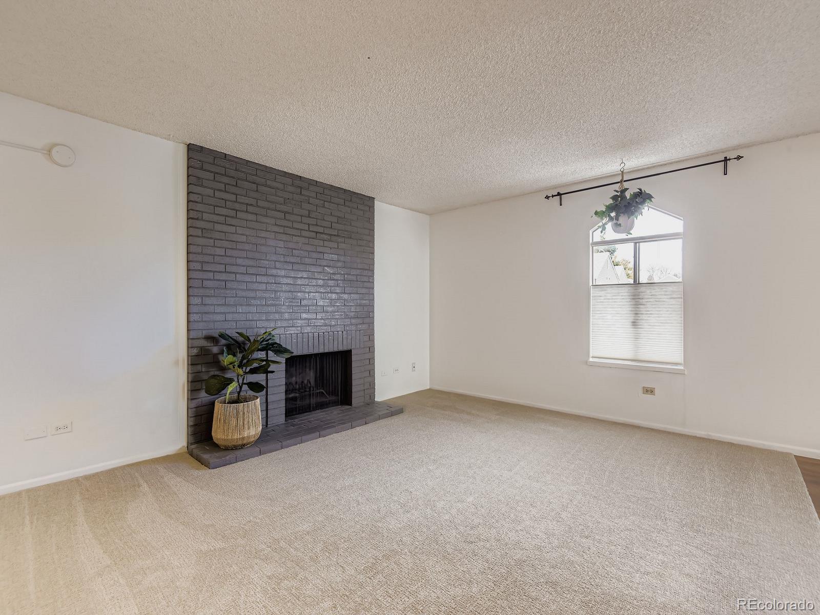 MLS Image #3 for 3323 s monaco street,denver, Colorado