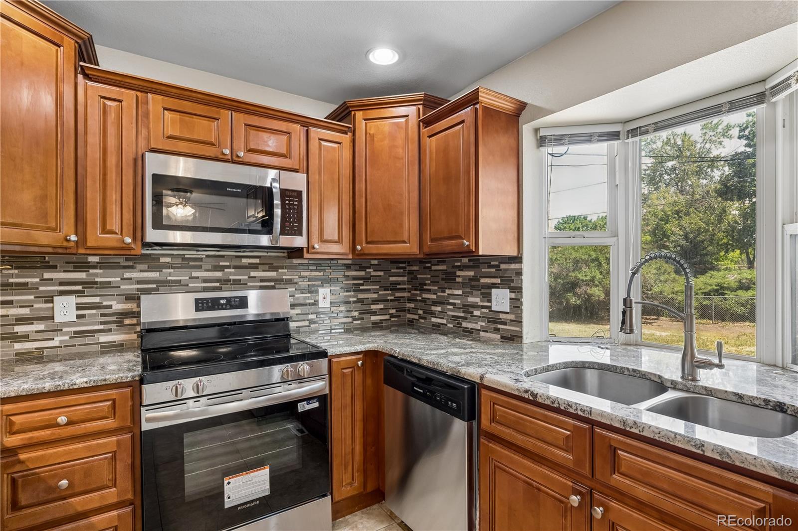 MLS Image #9 for 7440 w oregon drive,lakewood, Colorado