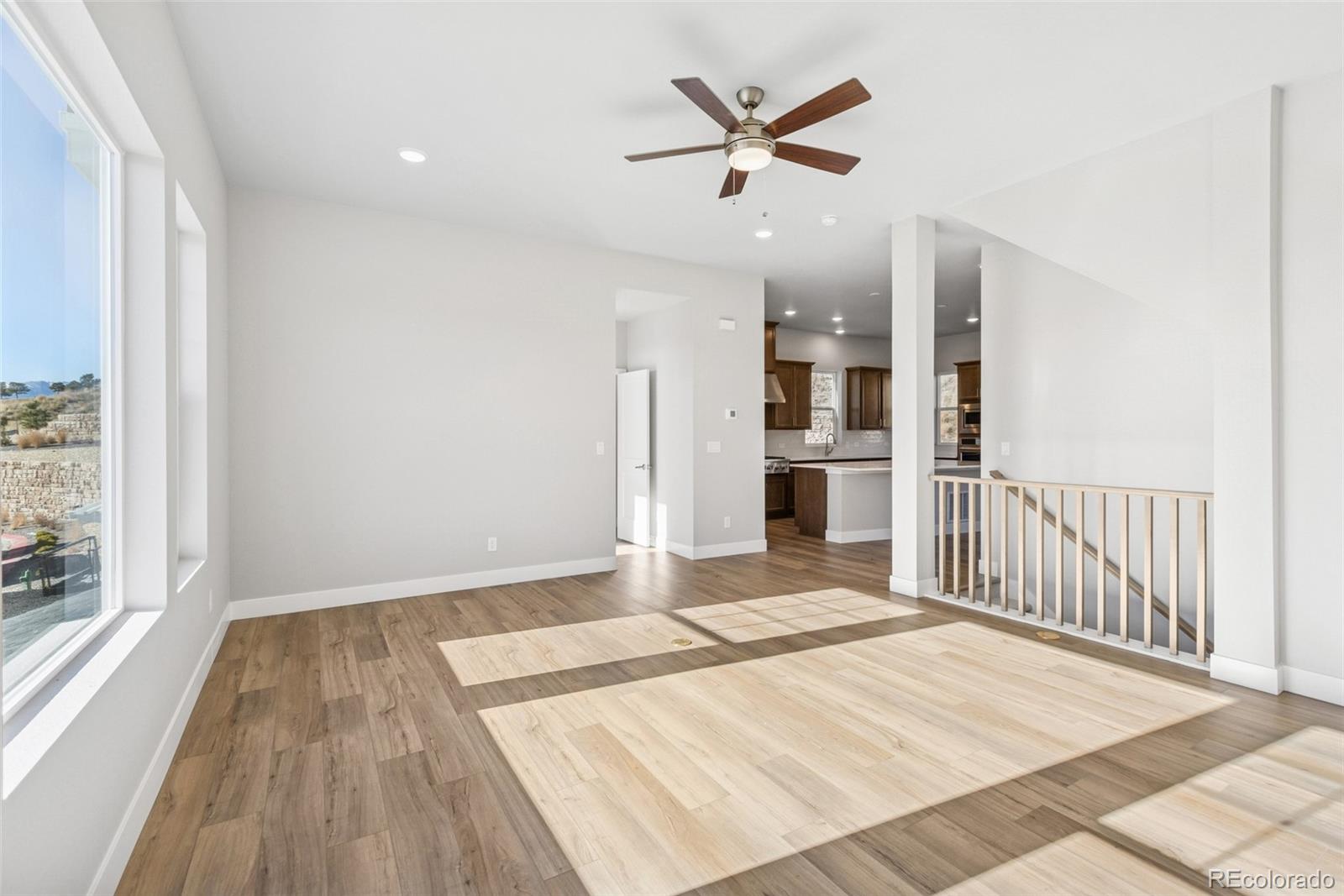 MLS Image #14 for 4454  peak crest view,colorado springs, Colorado
