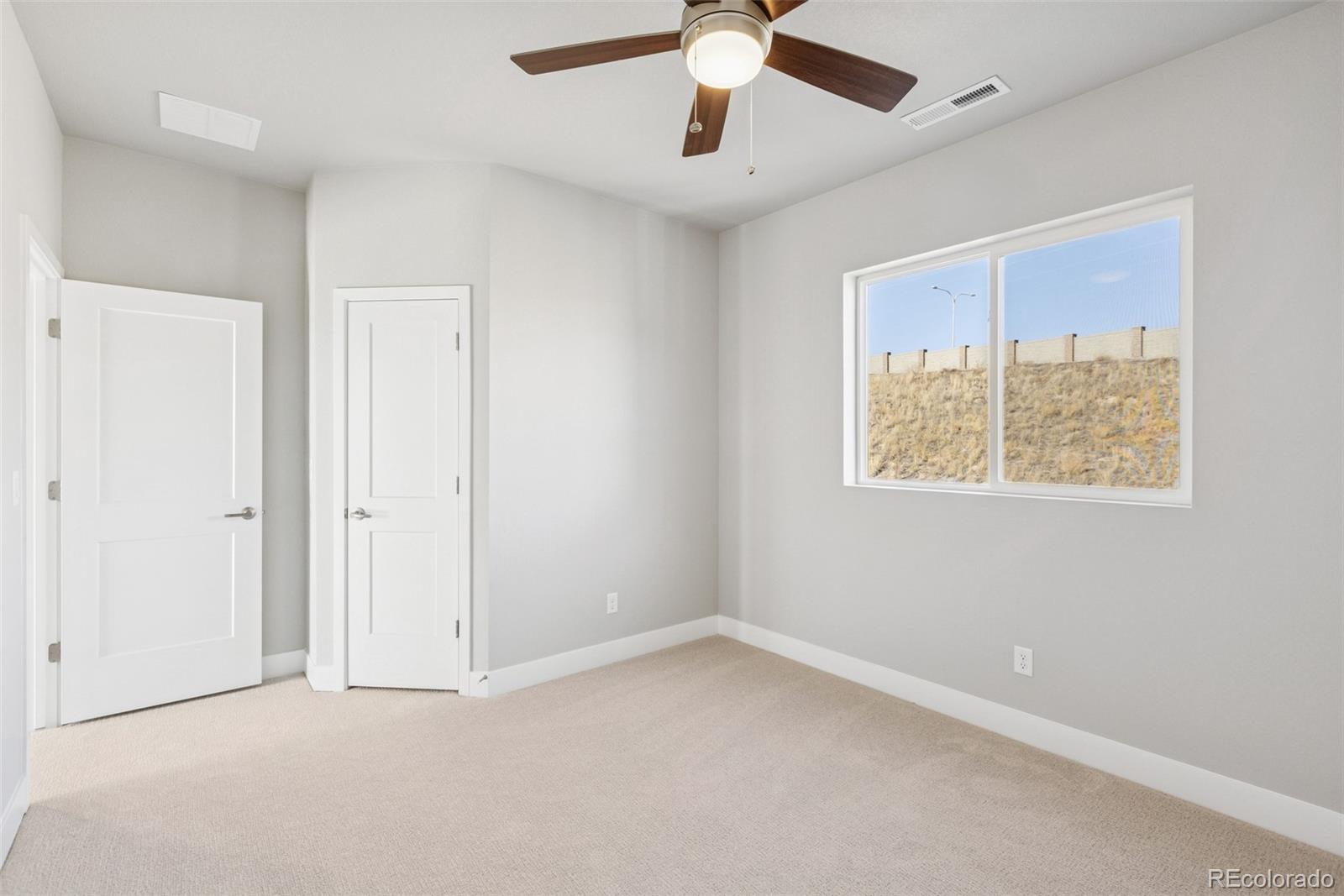 MLS Image #24 for 4454  peak crest view,colorado springs, Colorado