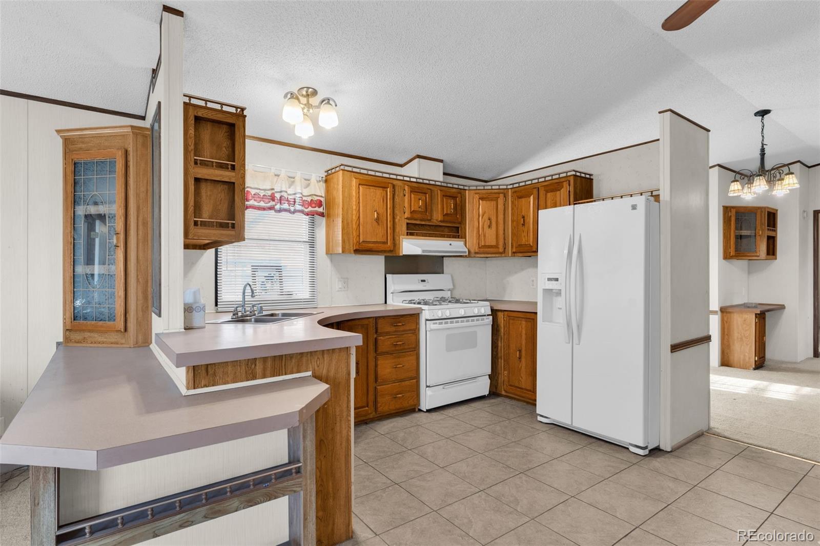 MLS Image #11 for    ,, Colorado