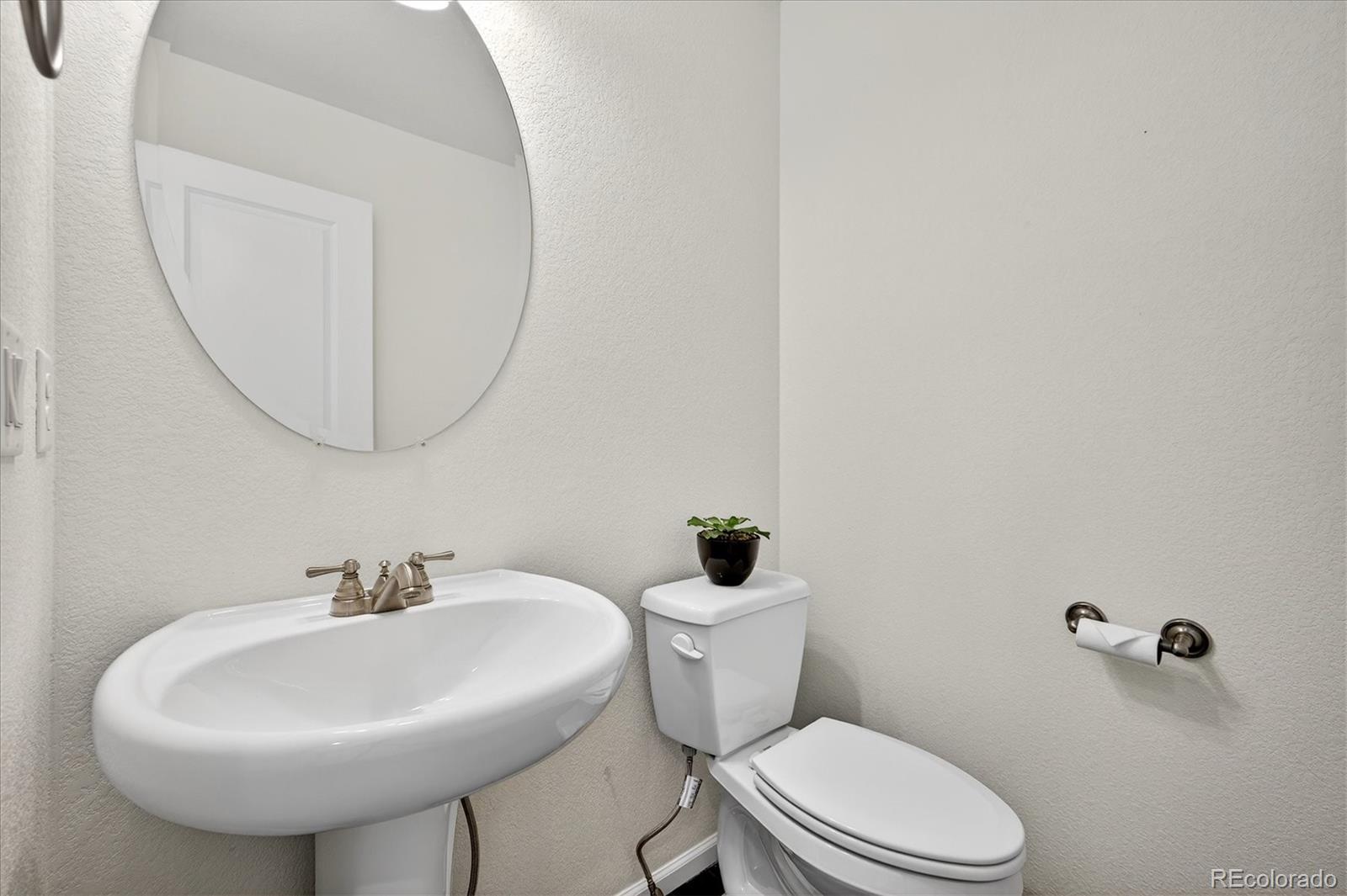 MLS Image #20 for 14801 e poundstone drive,aurora, Colorado