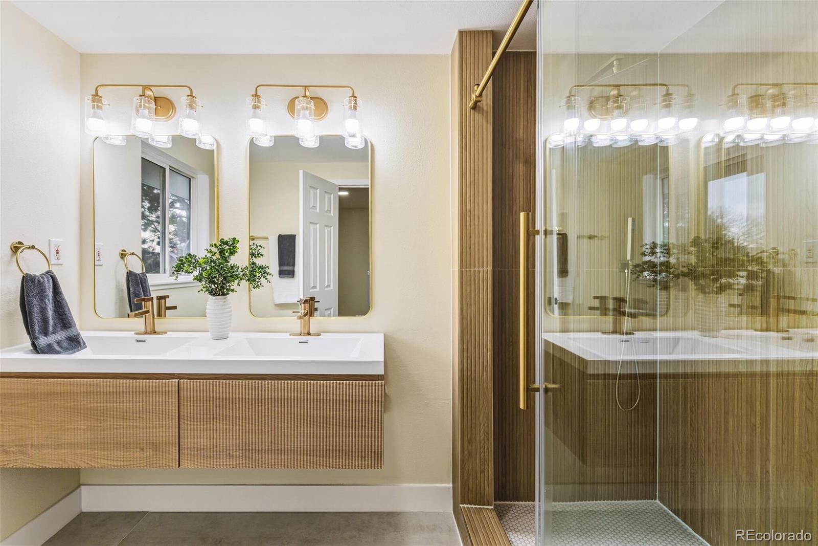 MLS Image #28 for 6708 w portland avenue,littleton, Colorado