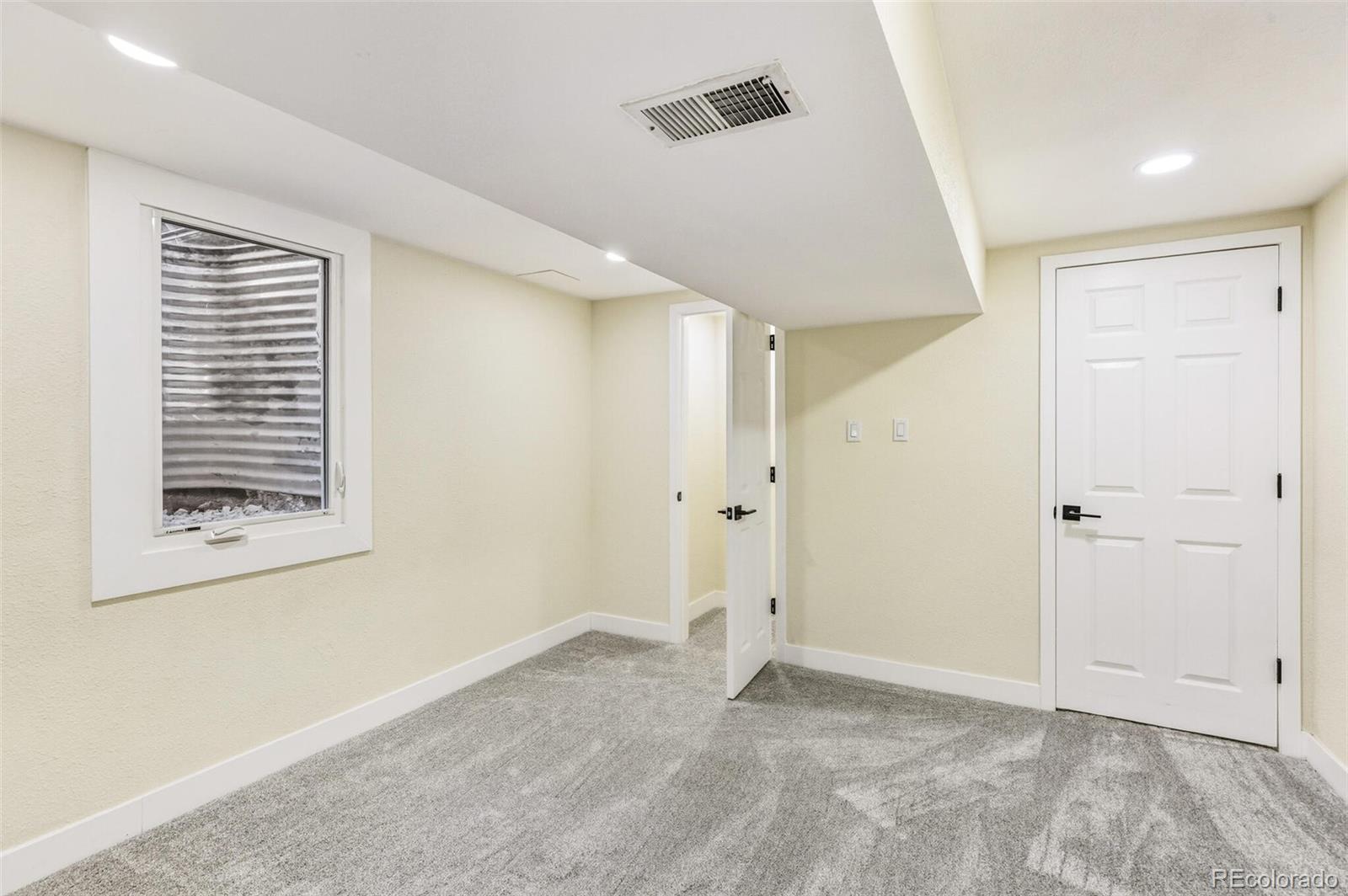 MLS Image #35 for 6708 w portland avenue,littleton, Colorado