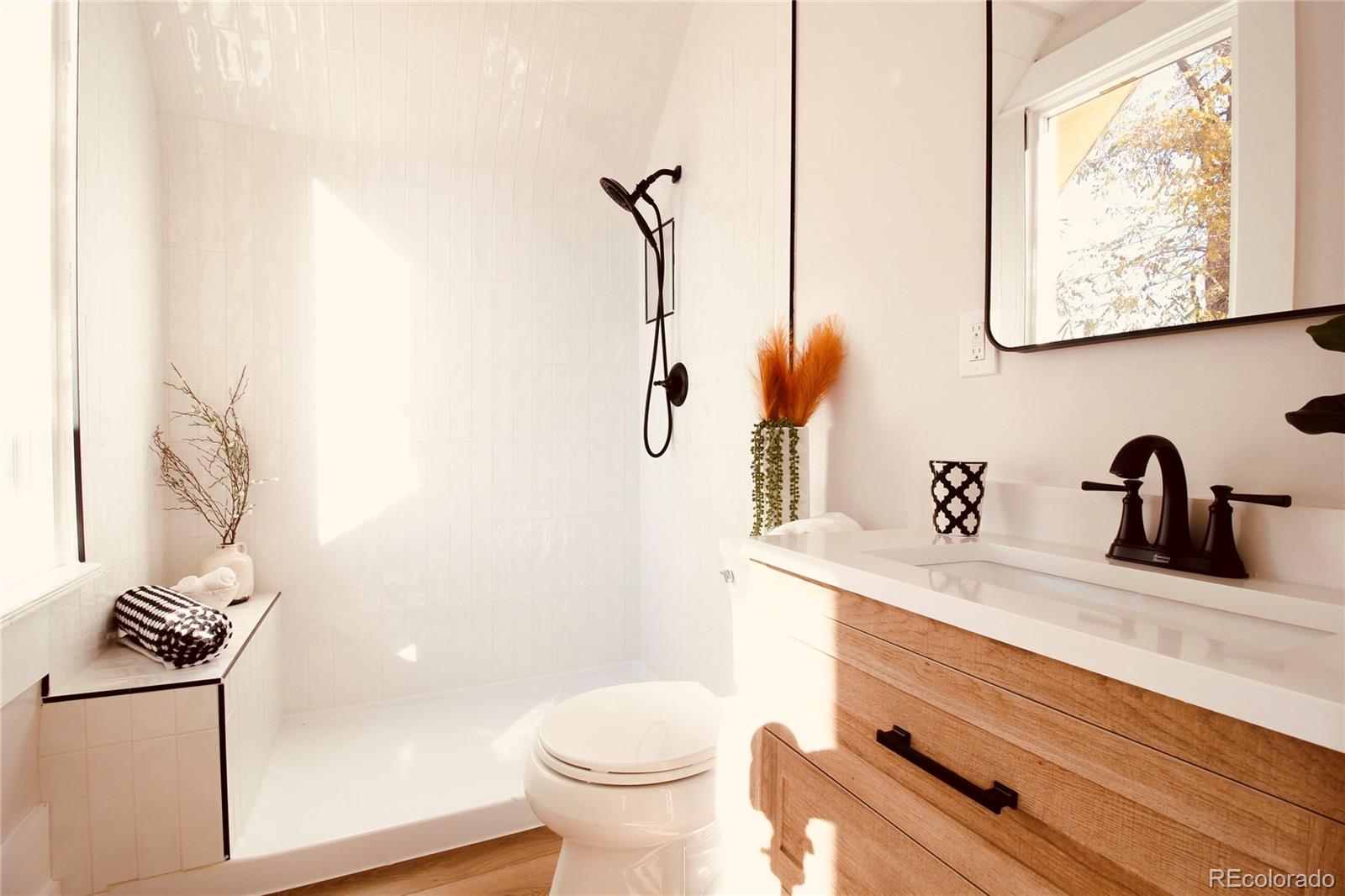MLS Image #27 for 1544 n downing street,denver, Colorado