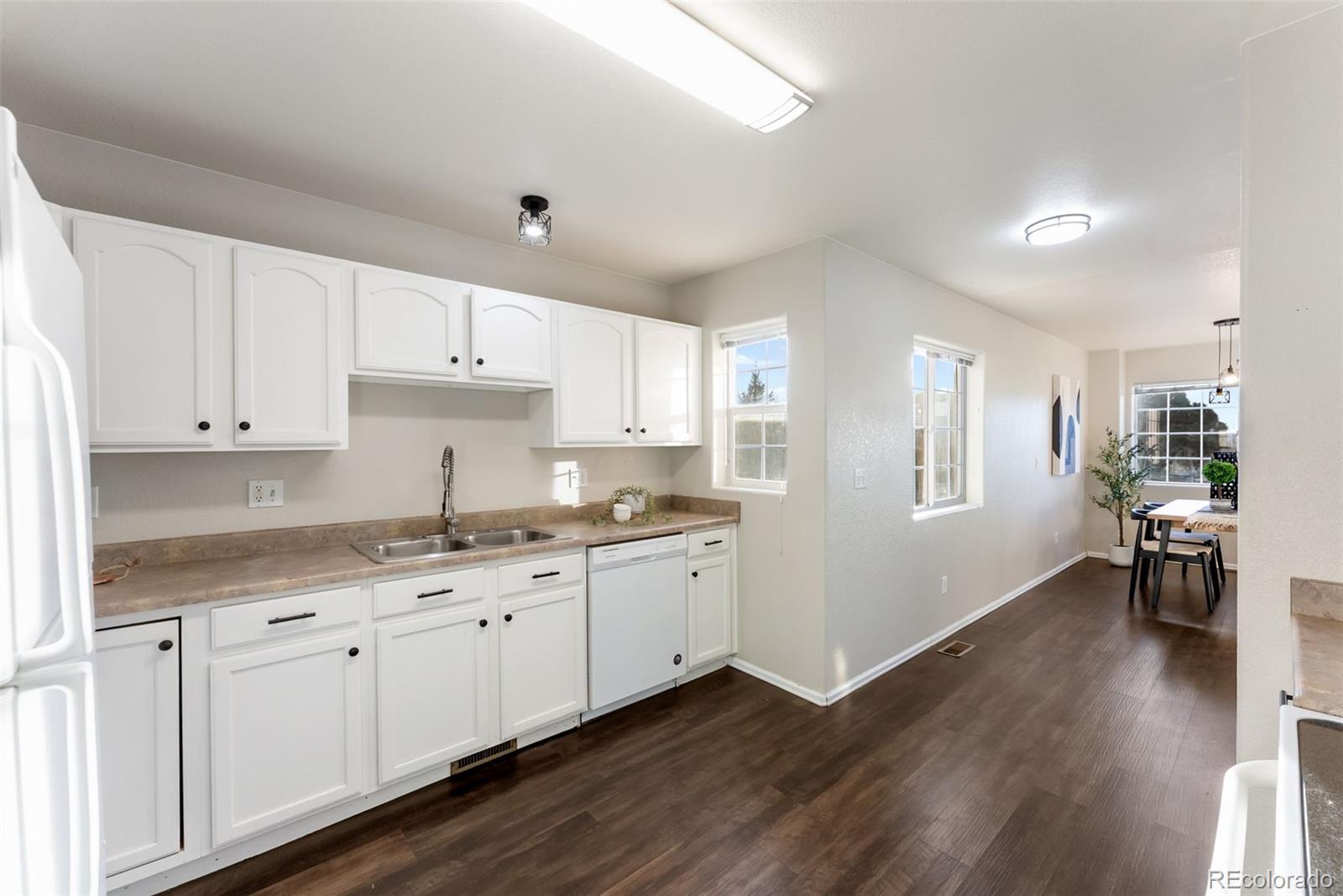 MLS Image #11 for 672  cima vista point,colorado springs, Colorado