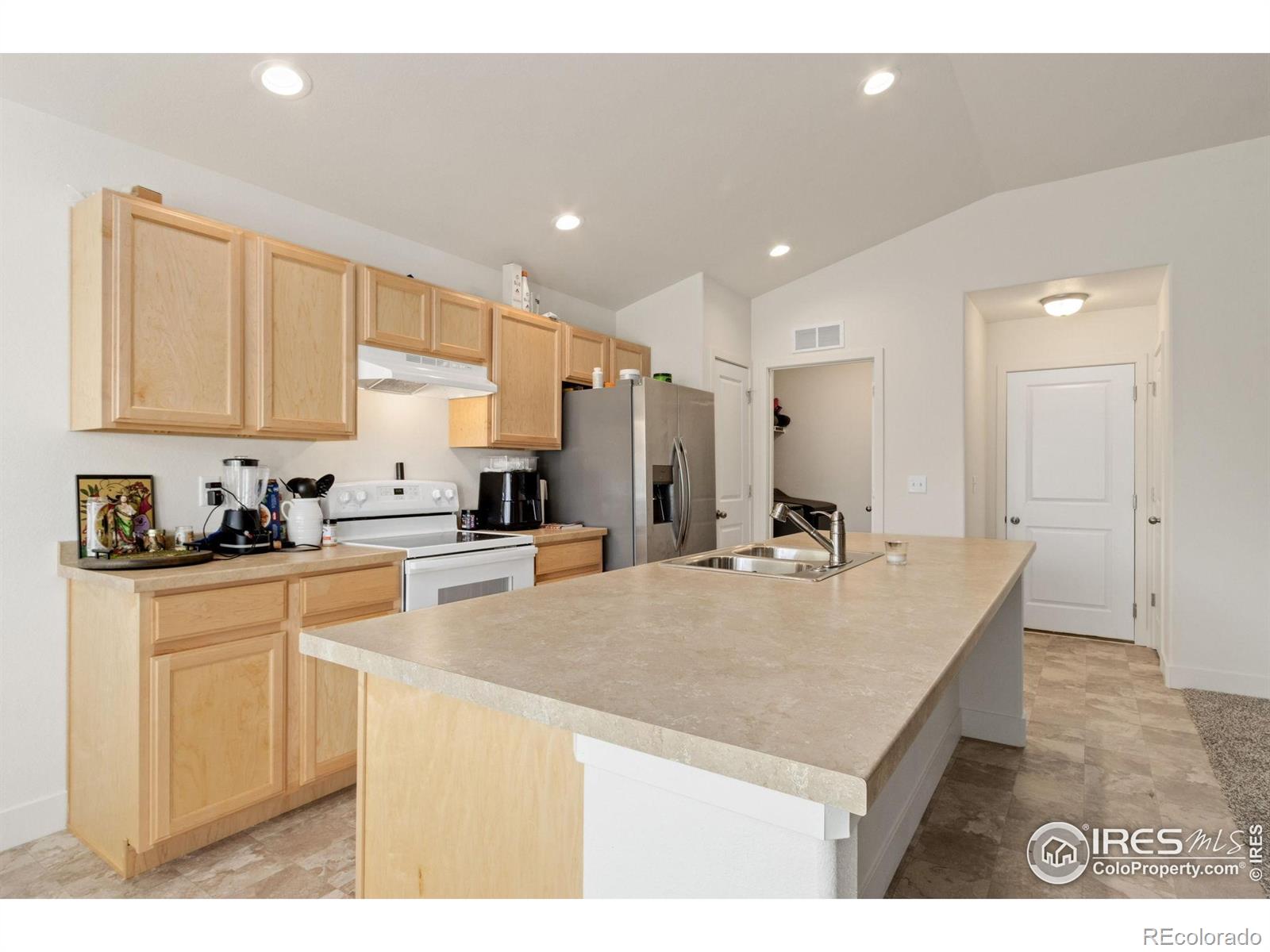 MLS Image #8 for 710  86th avenue,greeley, Colorado