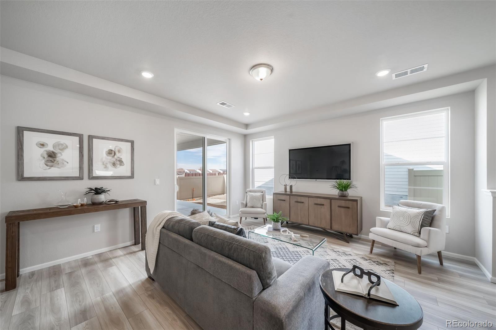 MLS Image #6 for 21845 e 51st drive,aurora, Colorado