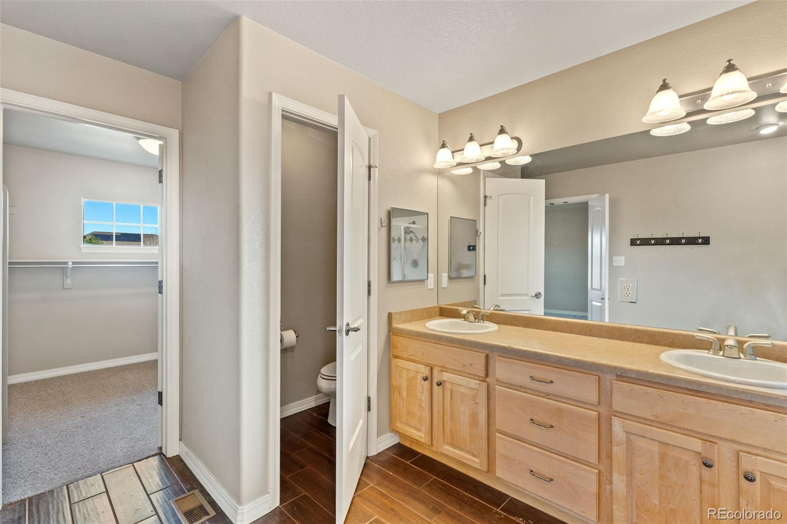 MLS Image #22 for 5715  cisco drive,colorado springs, Colorado