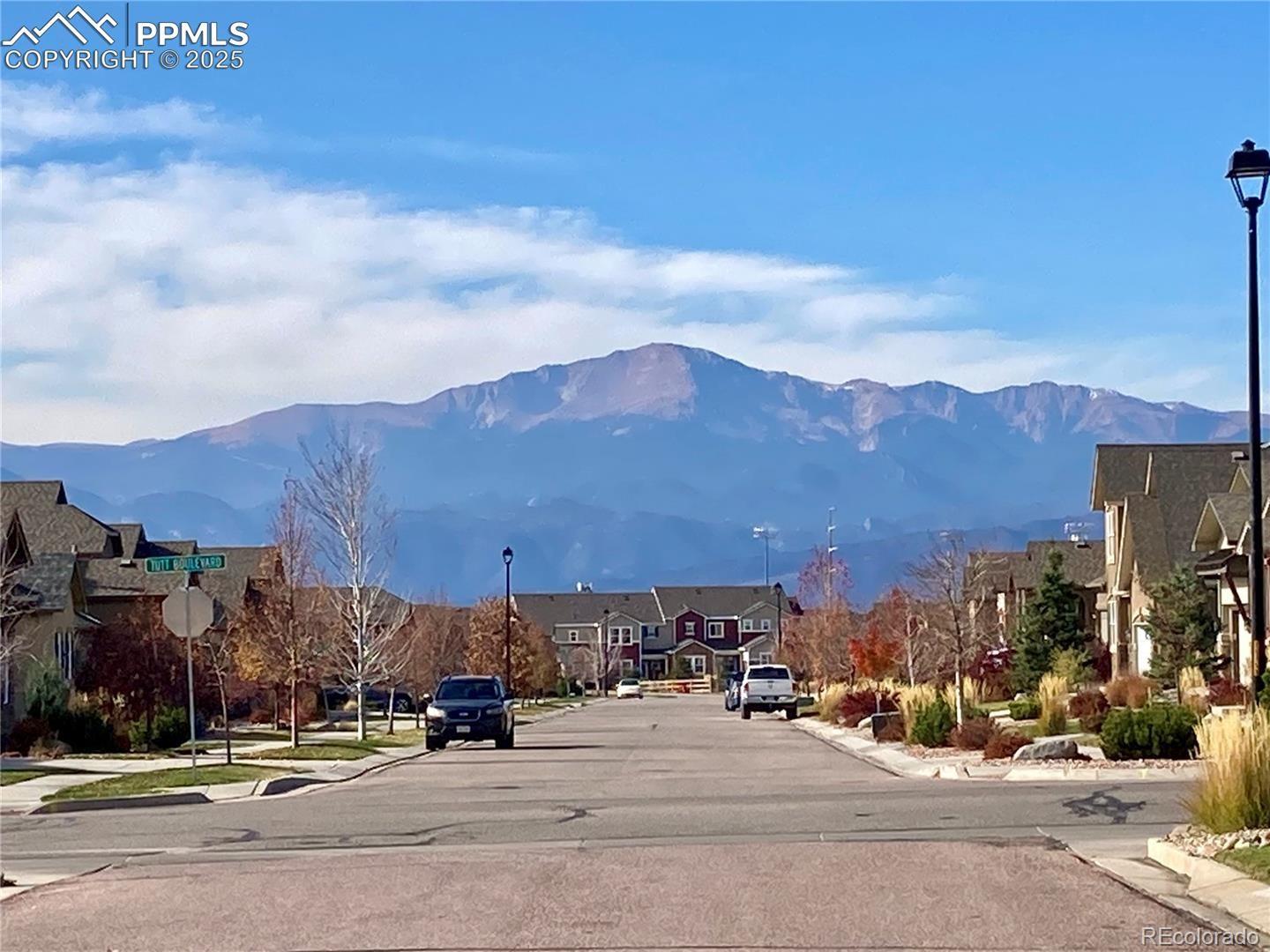 MLS Image #3 for 5715  cisco drive,colorado springs, Colorado