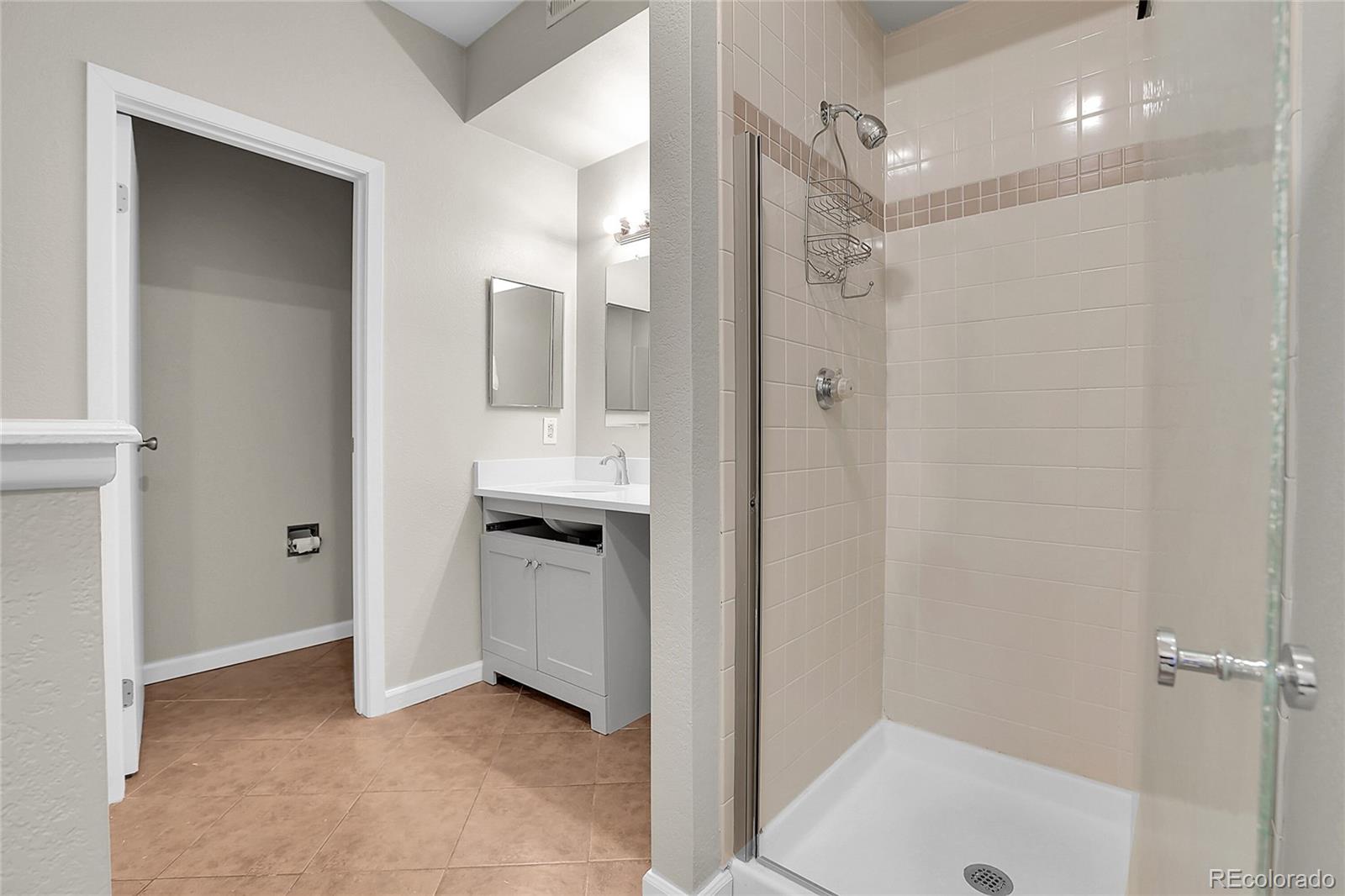 MLS Image #22 for 6001 s yosemite street d103,greenwood village, Colorado