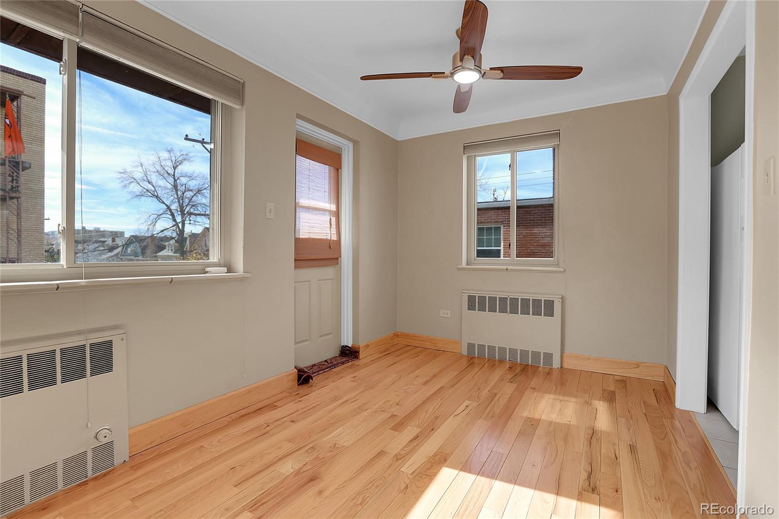 MLS Image #9 for 1175 n emerson street,denver, Colorado