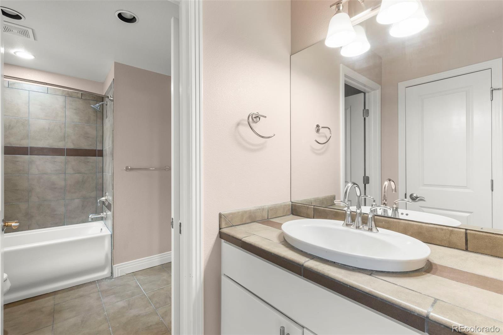 MLS Image #38 for 10957  silver mountain point,colorado springs, Colorado
