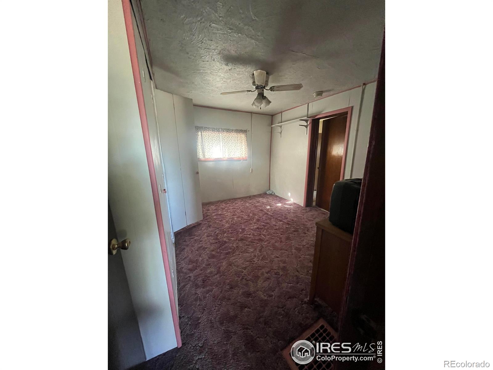 MLS Image #15 for 1124  smith avenue,trinidad, Colorado