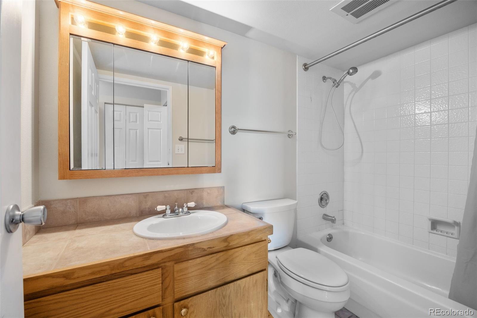 MLS Image #17 for 1301  speer boulevard,denver, Colorado