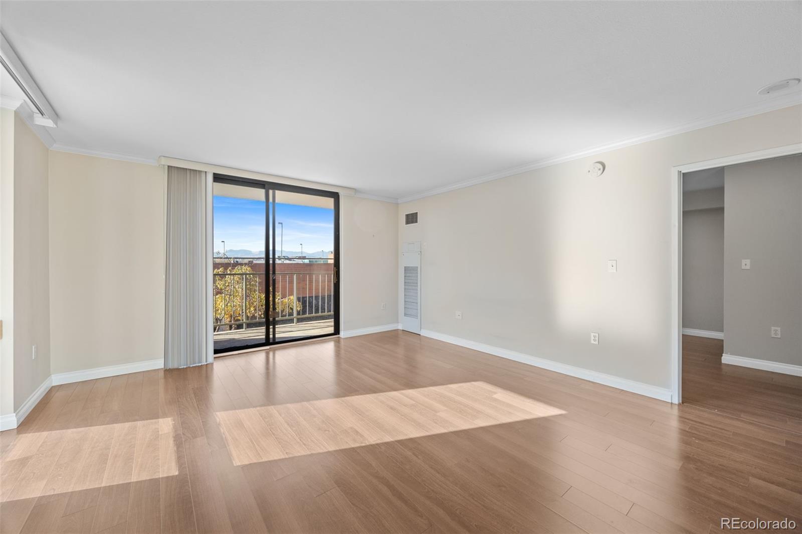 MLS Image #2 for 1301  speer boulevard,denver, Colorado