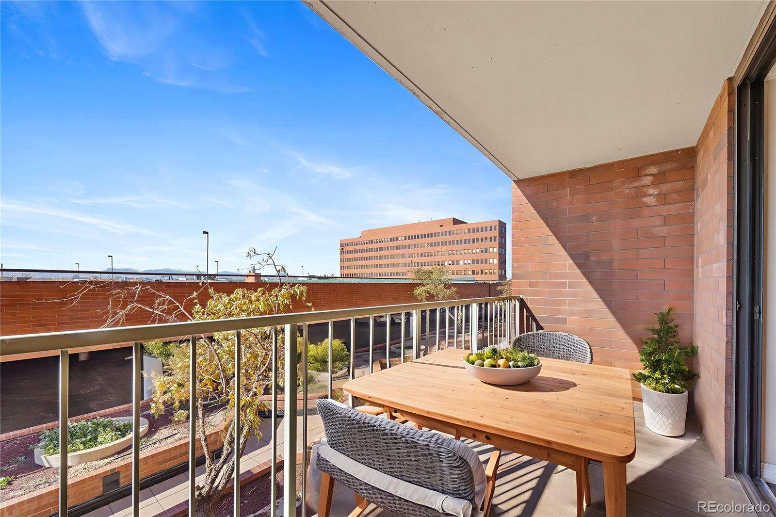 MLS Image #9 for 1301  speer boulevard,denver, Colorado