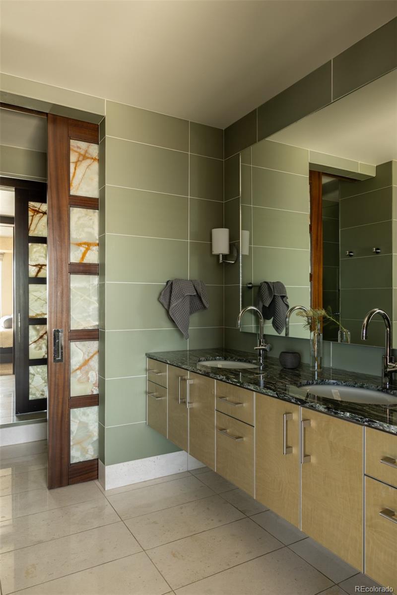 MLS Image #23 for 1133  14th street,denver, Colorado