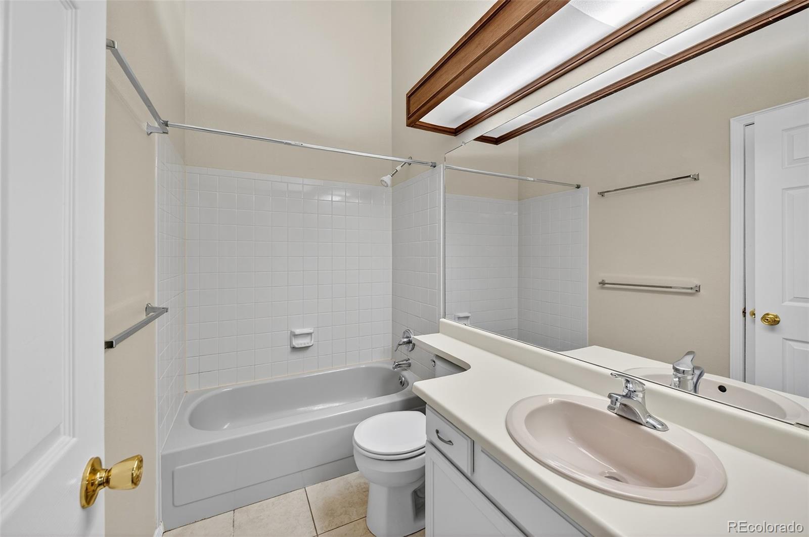 MLS Image #14 for 1218 s flower circle,lakewood, Colorado