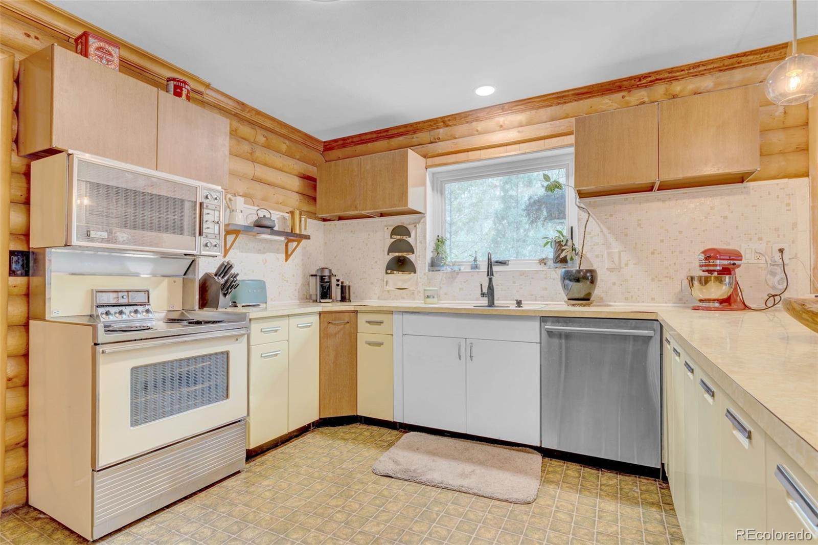 MLS Image #2 for 14601 s elk creek road,pine, Colorado