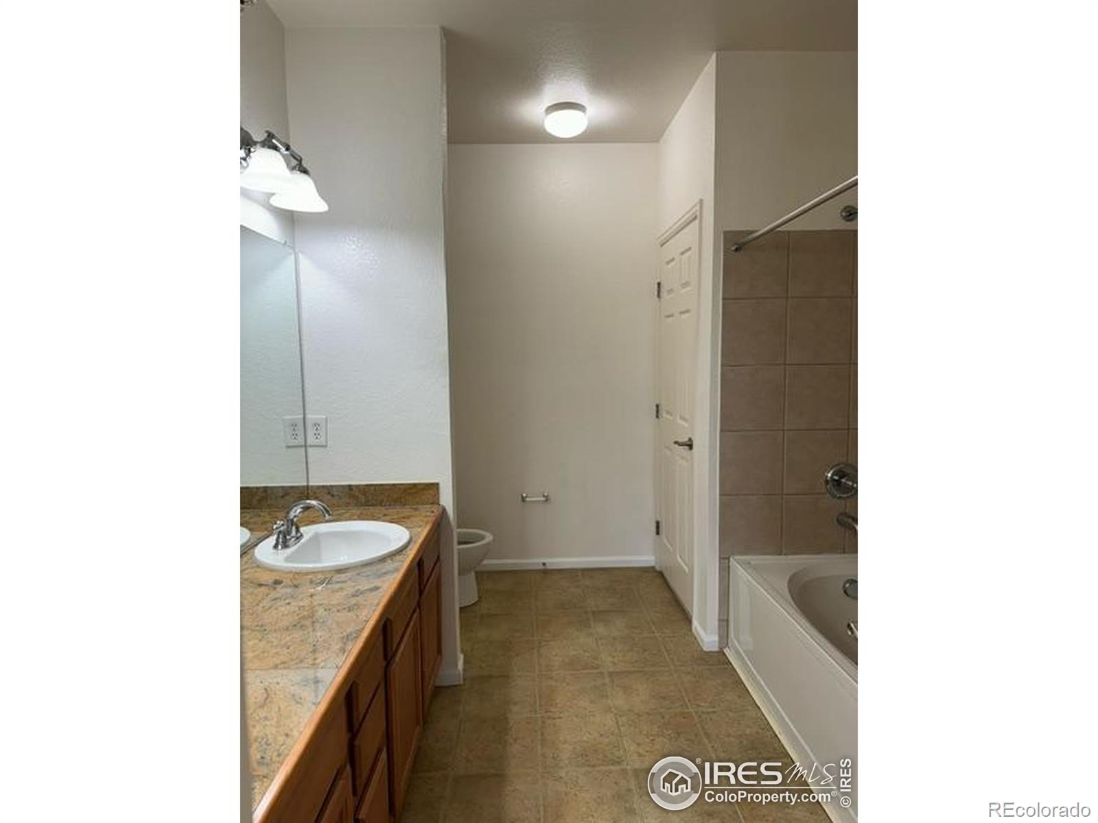 MLS Image #11 for 2745  blue sky circle,erie, Colorado