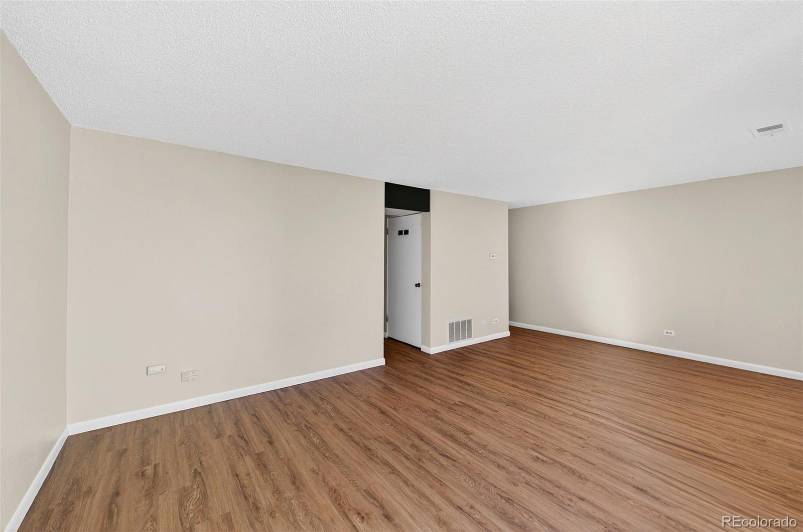 MLS Image #7 for 6434 e bates avenue,denver, Colorado
