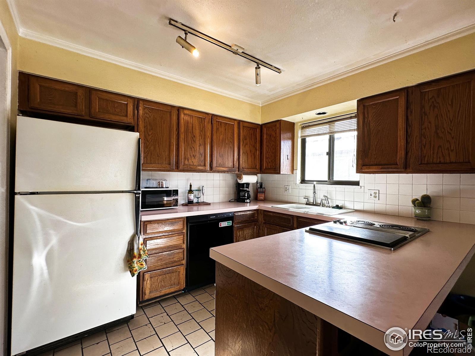 MLS Image #6 for 2421  oleander court,loveland, Colorado