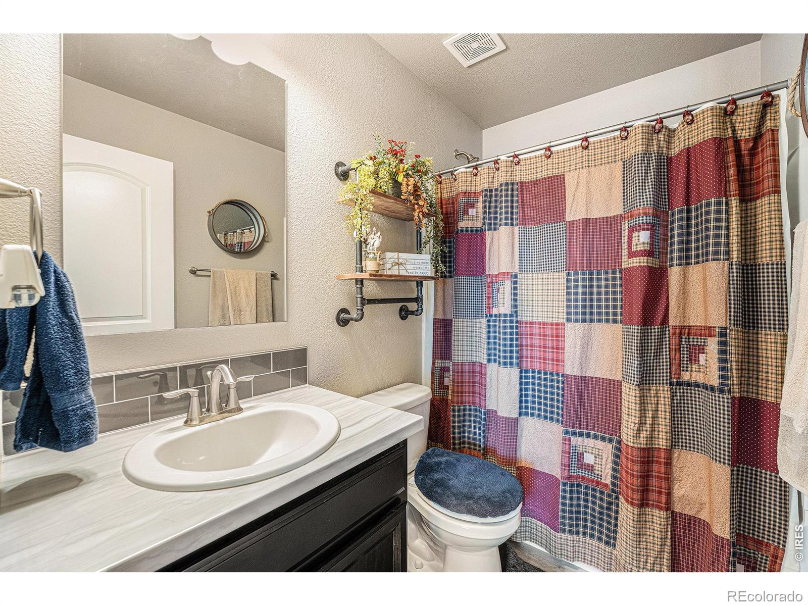 MLS Image #14 for 1108  osprey way,wiggins, Colorado