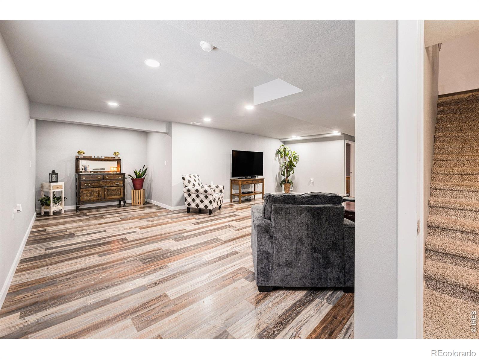 MLS Image #16 for 1108  osprey way,wiggins, Colorado