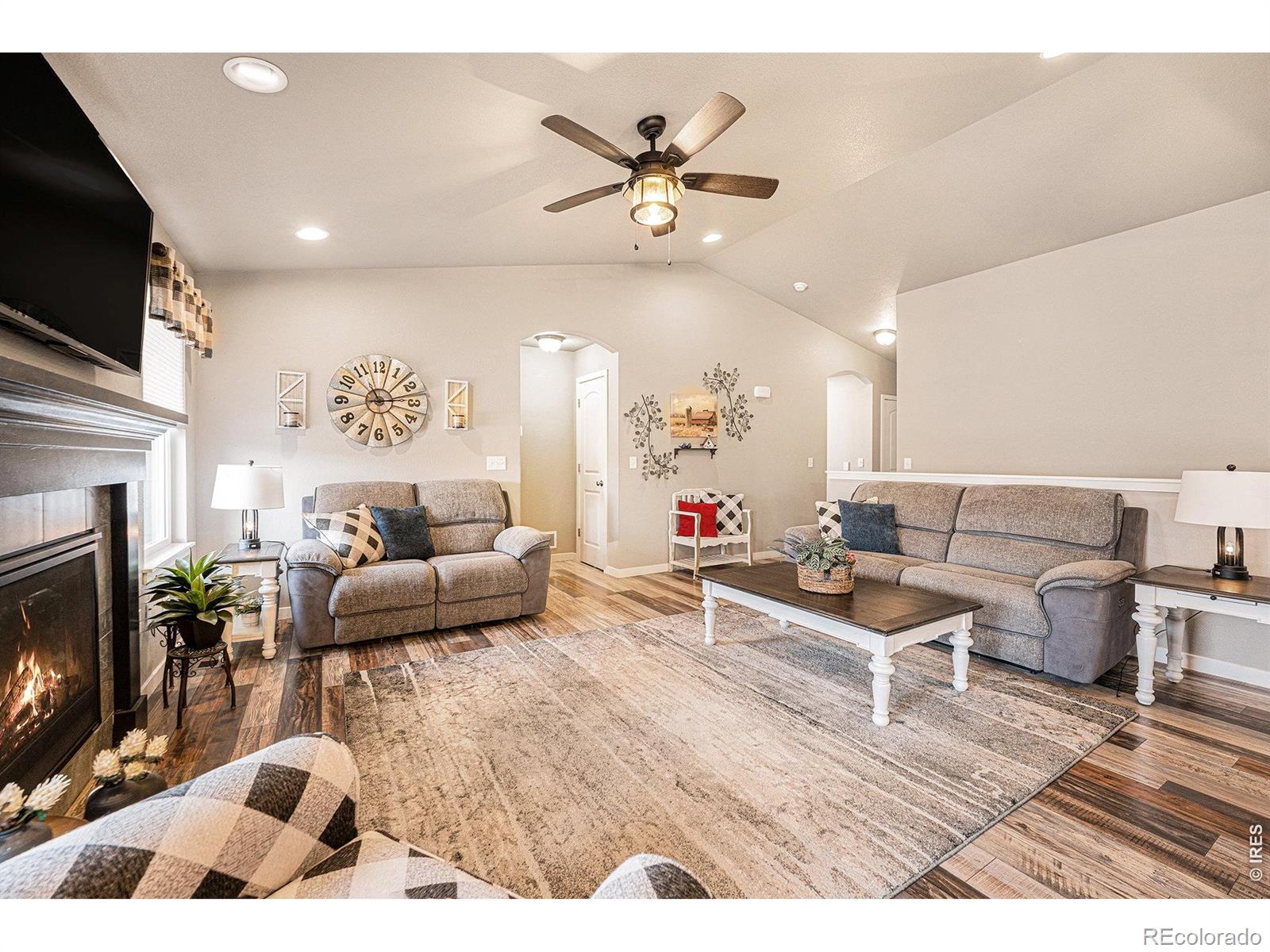 MLS Image #3 for 1108  osprey way,wiggins, Colorado