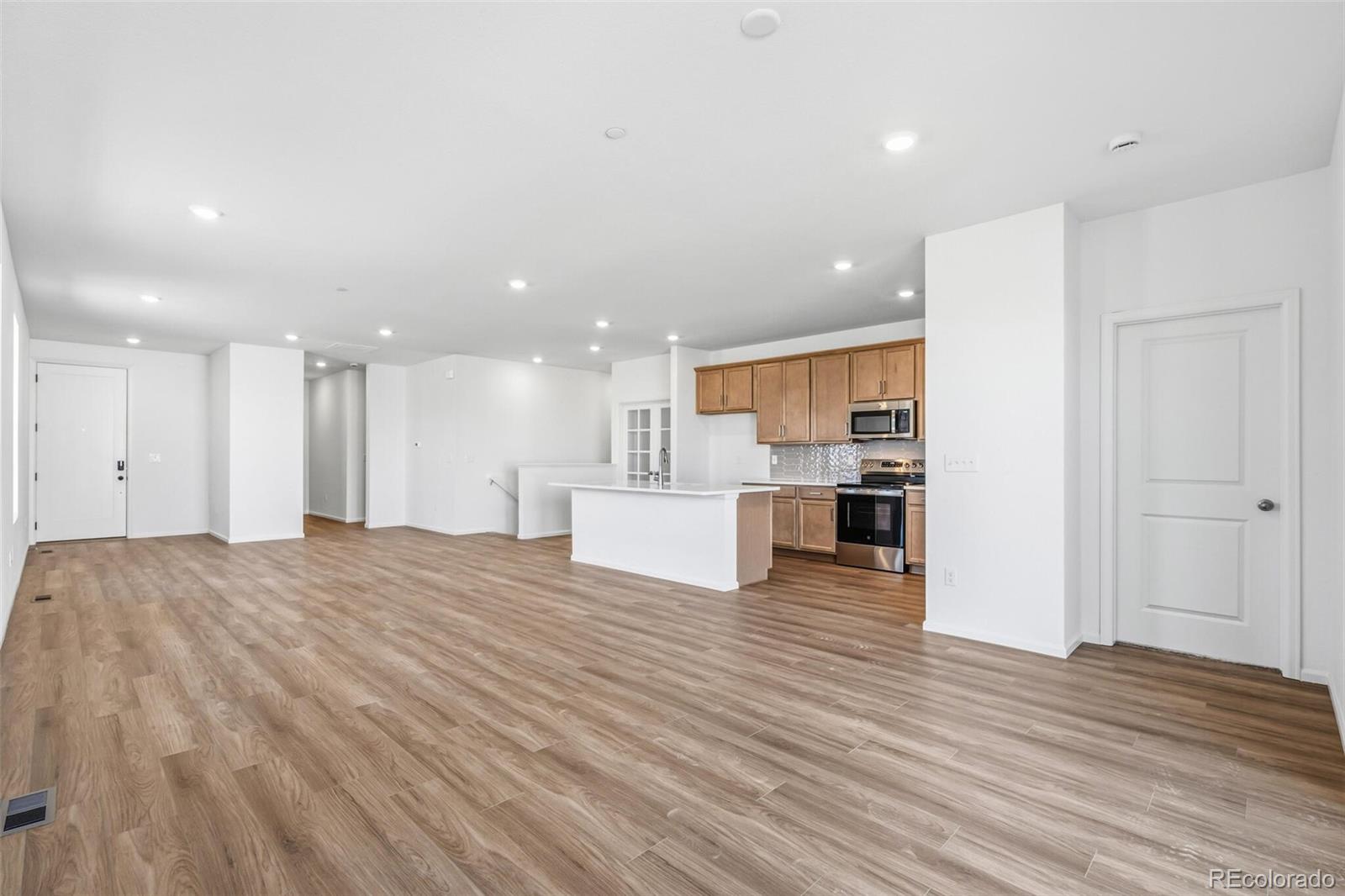 MLS Image #8 for 18891 e 92nd place,commerce city, Colorado