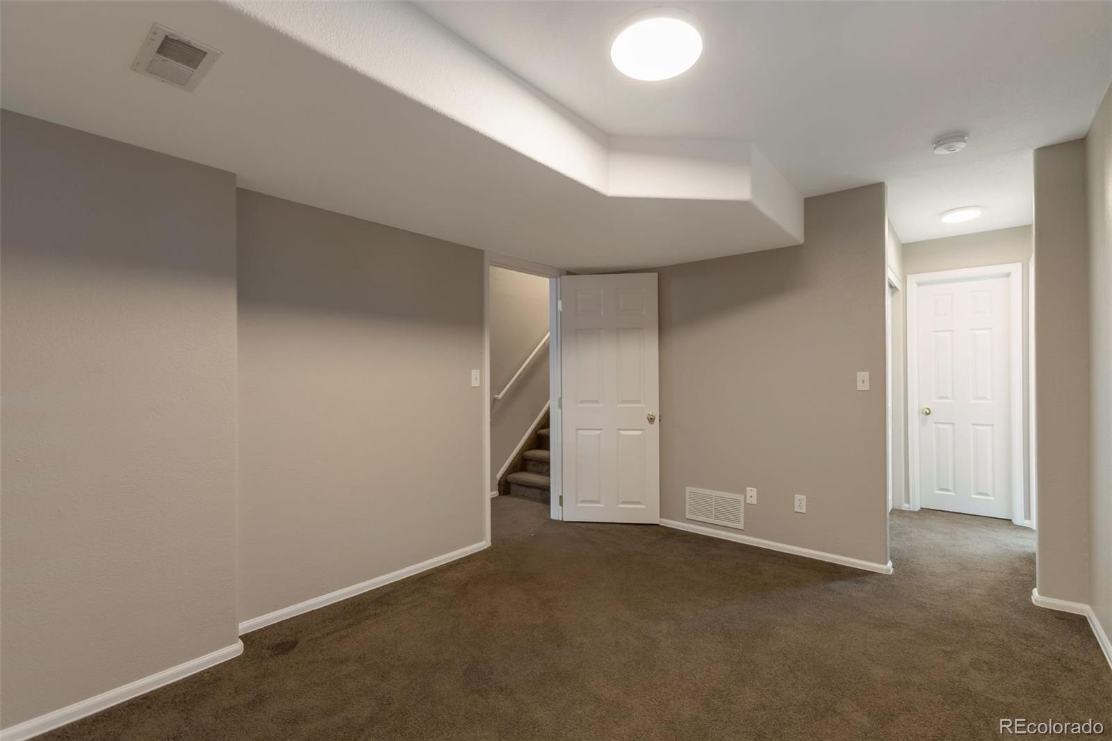 MLS Image #9 for 5327 s ukraine street,aurora, Colorado