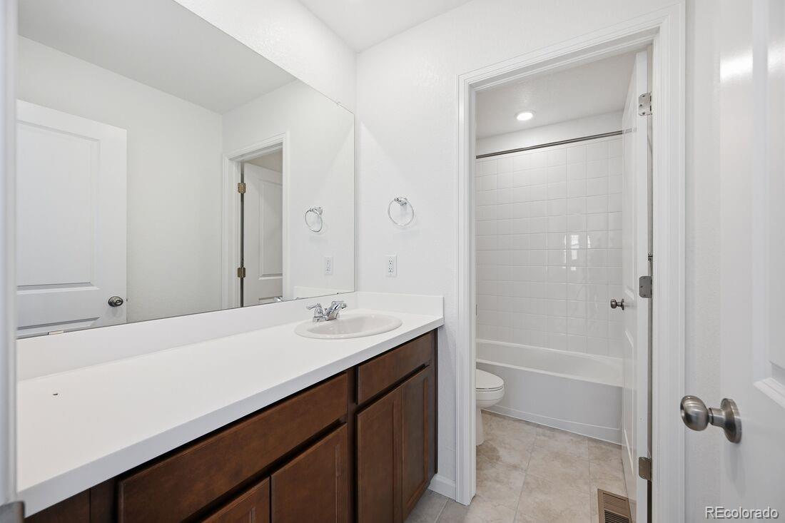 MLS Image #20 for 39803  penn road,elizabeth, Colorado