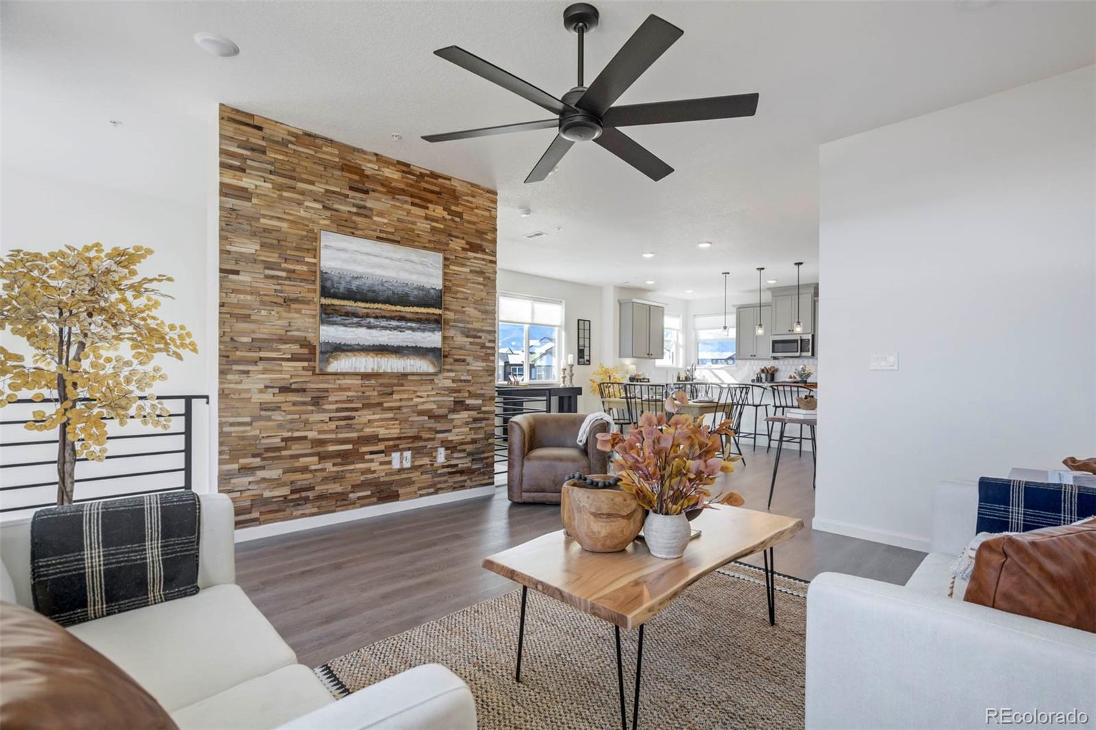 MLS Image #12 for 897  beckton heights,colorado springs, Colorado