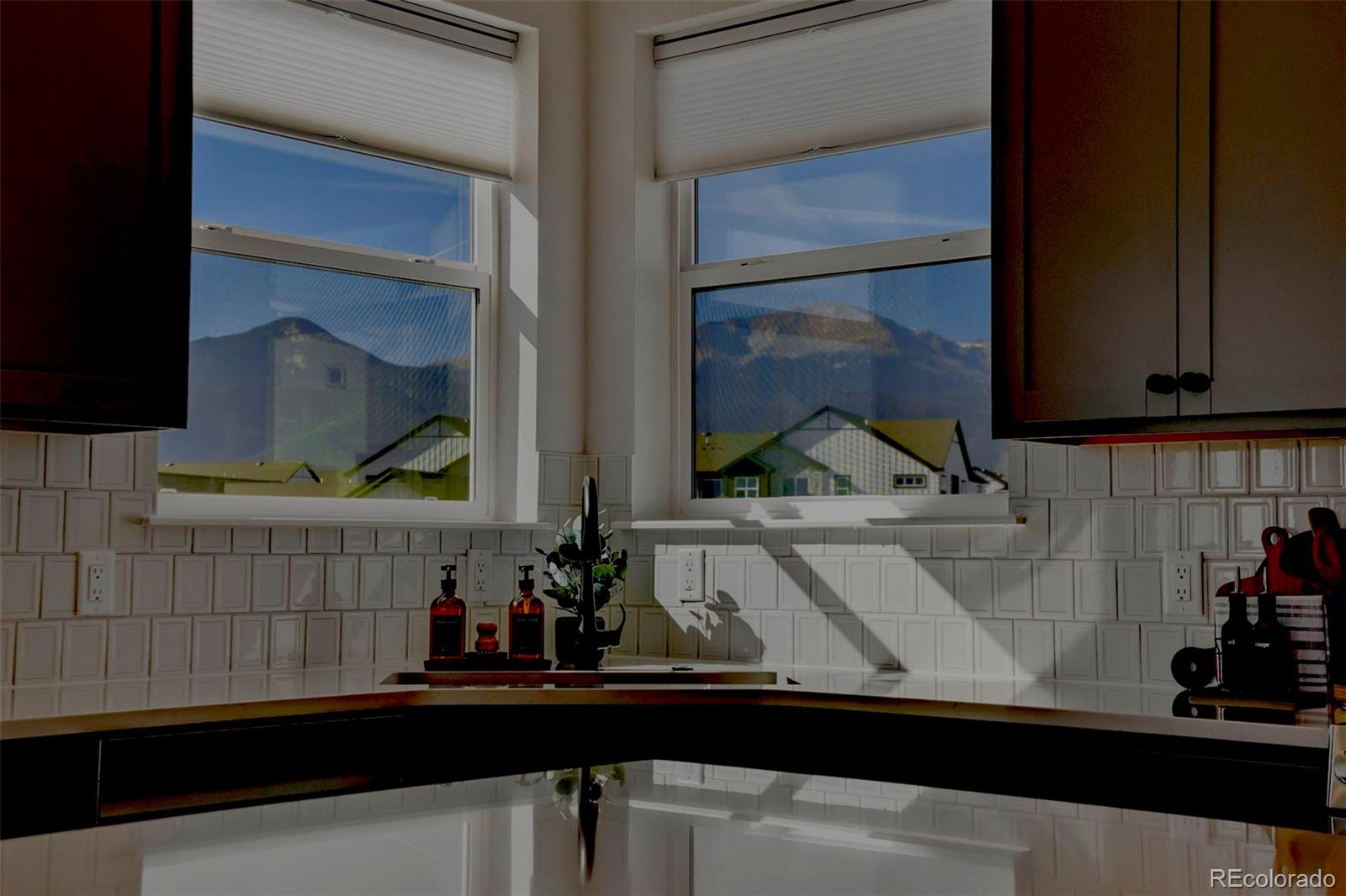 MLS Image #15 for 897  beckton heights,colorado springs, Colorado