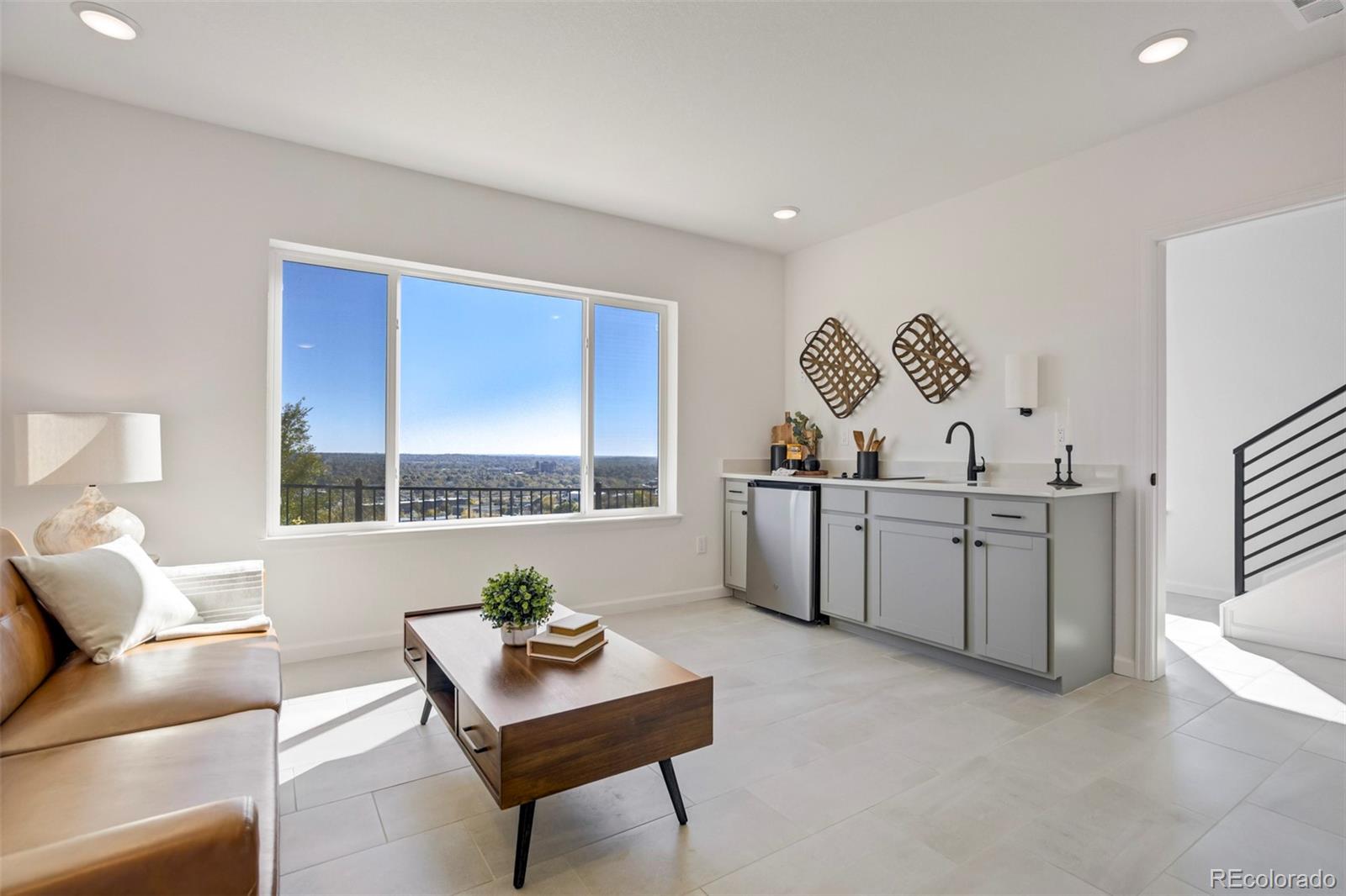 MLS Image #40 for 897  beckton heights,colorado springs, Colorado