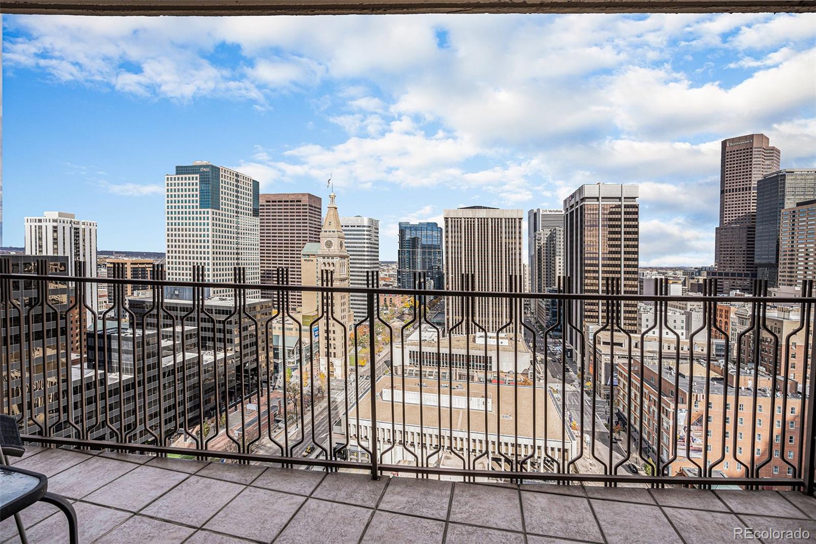 MLS Image #11 for 1020  15th street 24i,denver, Colorado