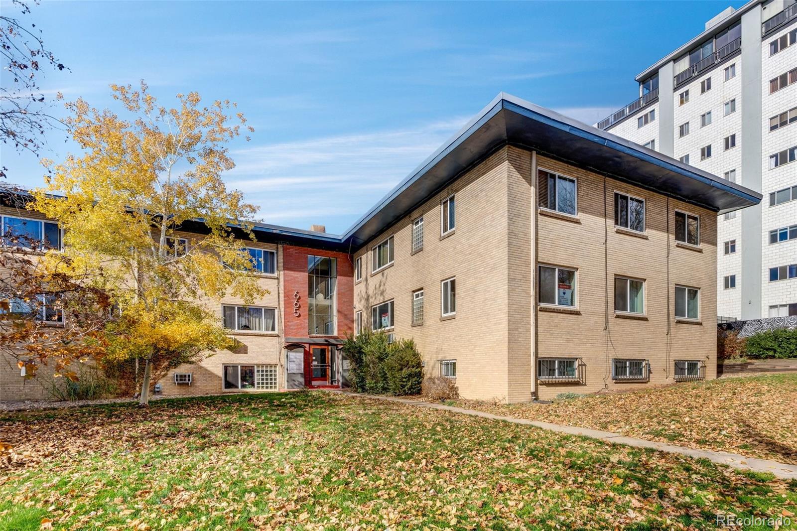 MLS Image #13 for 665 n washington street 8c,denver, Colorado