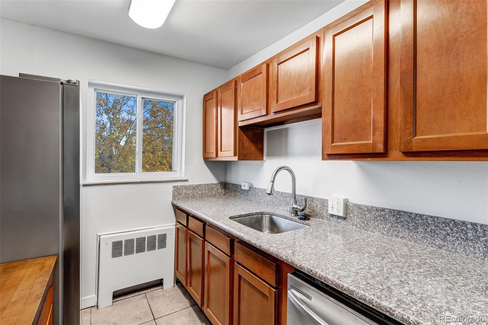 MLS Image #6 for 665 n washington street 8c,denver, Colorado