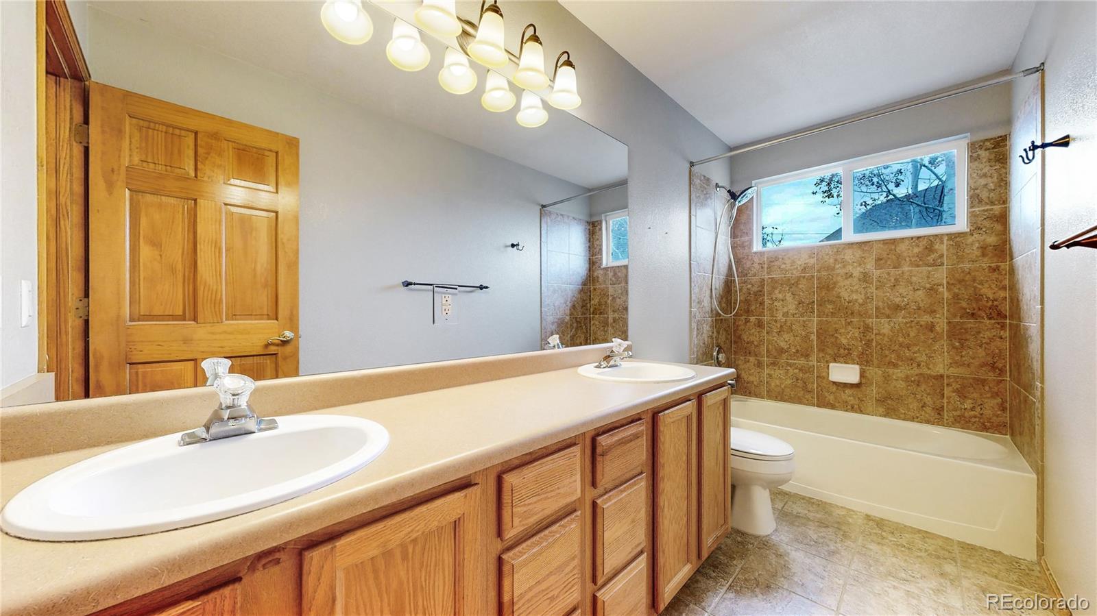 MLS Image #26 for 5904 s ukraine street,aurora, Colorado