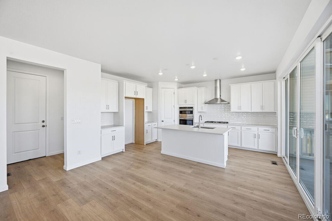 MLS Image #11 for 16857 w 92nd loop,arvada, Colorado