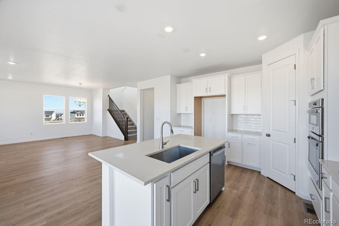 MLS Image #4 for 16857 w 92nd loop,arvada, Colorado