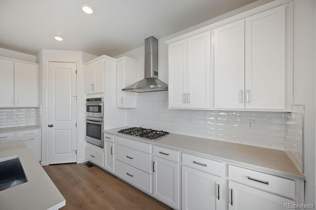 MLS Image #5 for 16857 w 92nd loop,arvada, Colorado