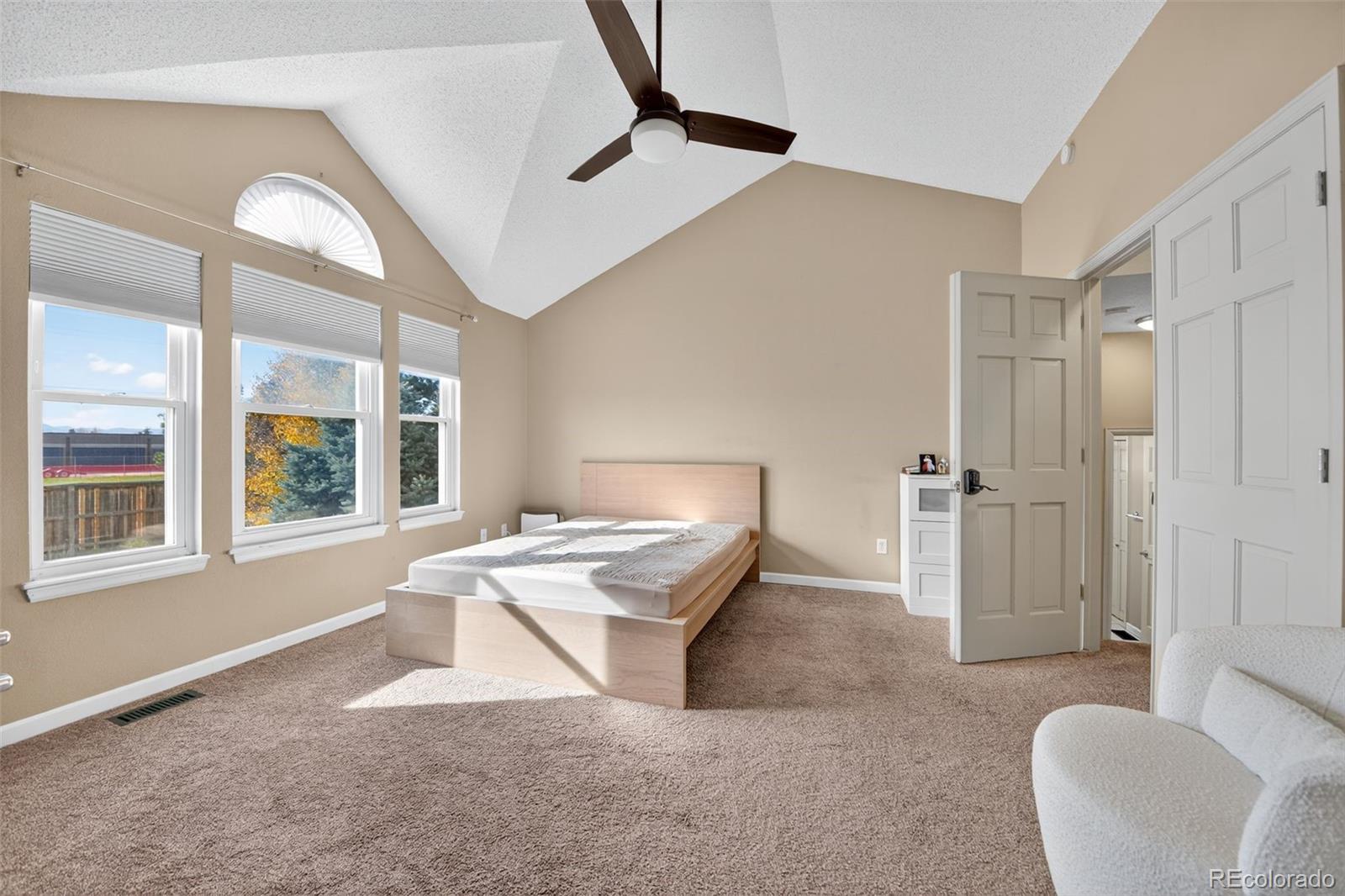 MLS Image #12 for 8274 s ogden circle,littleton, Colorado
