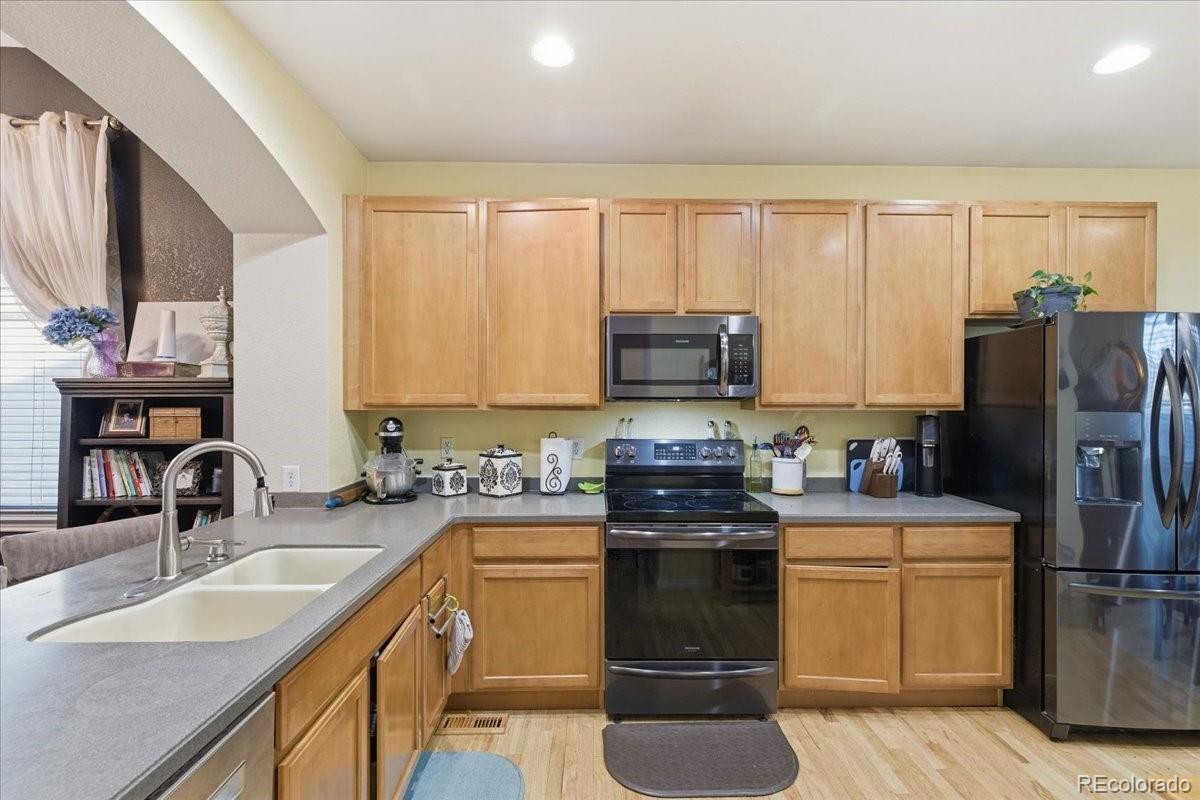MLS Image #9 for 12179  village circle,brighton, Colorado