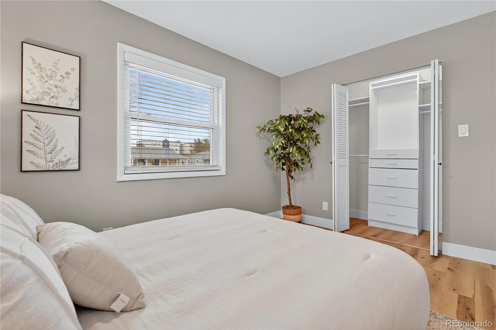 MLS Image #29 for 4910 e missouri avenue,denver, Colorado